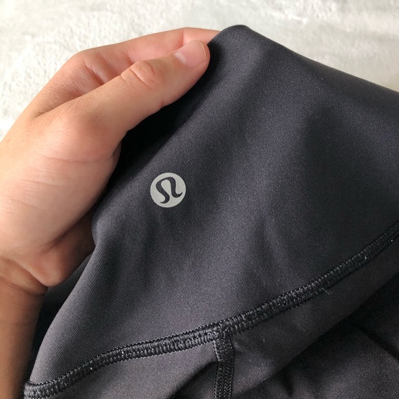 Lululemon size 8 leggings - Picture 3 of 7